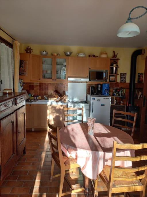 Bas De Villa, 2 Terrasses, Piscine, Spa, Sauna... Neffes Eksteriør bilde