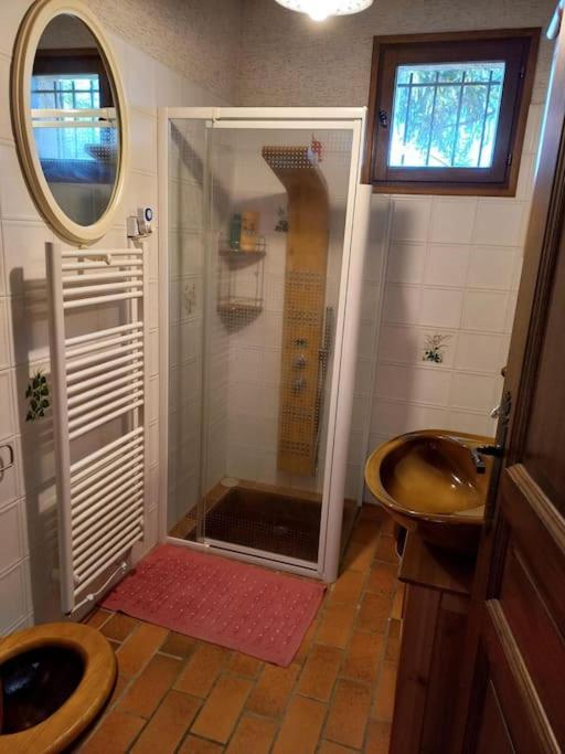 Bas De Villa, 2 Terrasses, Piscine, Spa, Sauna... Neffes Eksteriør bilde
